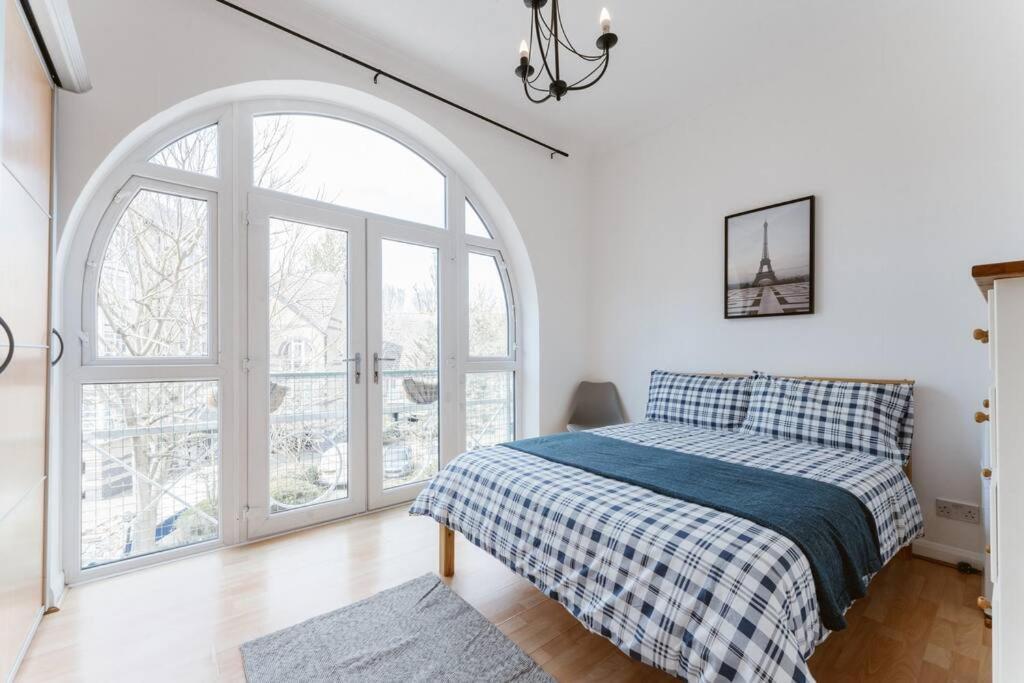 Comfortable Double Room For Your London Getaway Exterior foto
